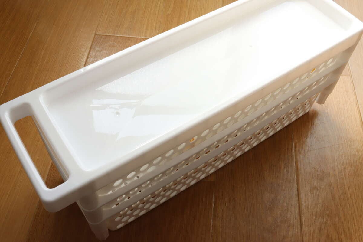 ダイソー　組み立て式ラック　4段　収納