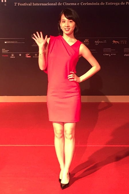 第1回マカオ国際映画祭にオープニングスペシャルゲストとして出席した桜庭ななみ(画像提供:所属事務所)