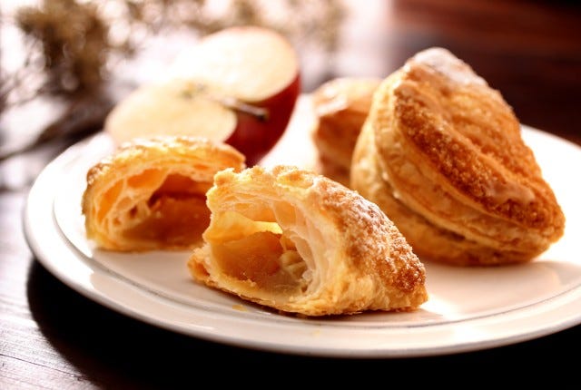 【阪神梅田本店限定】アンテノールからこだわりの「アップルパイ」が登場♡