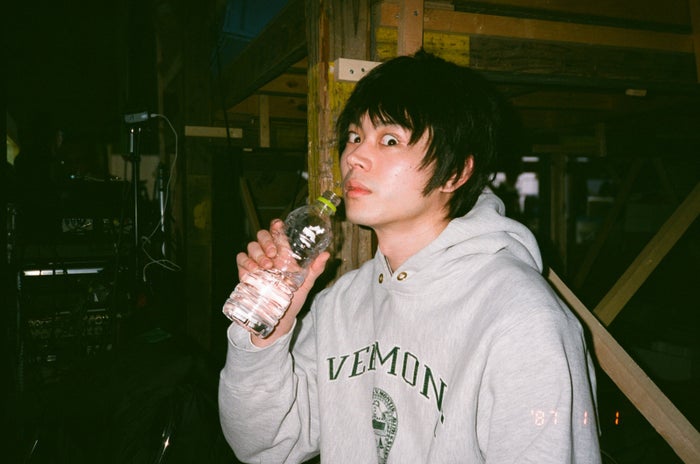 菅田将暉 有村架純 プライベート感満載のエモすぎオフショット公開 花束みたいな恋をした モデルプレス