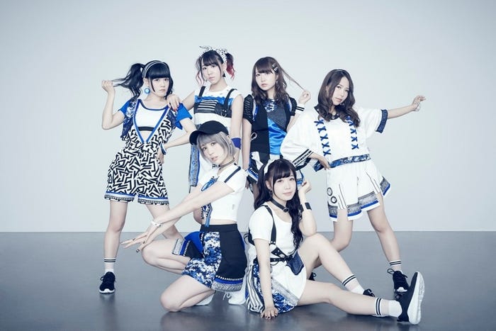 妄想キャリブレーション2ndシングル「アンバランスアンブレラ」 (C)モデルプレス