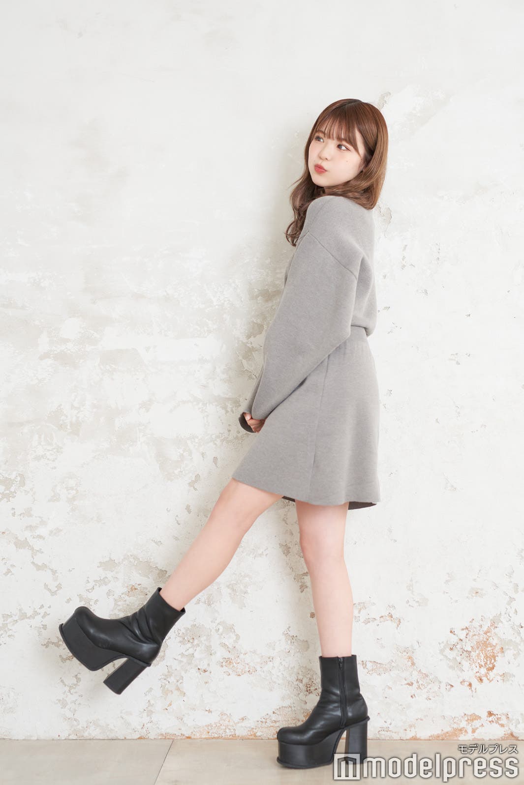 (C)モデルプレス