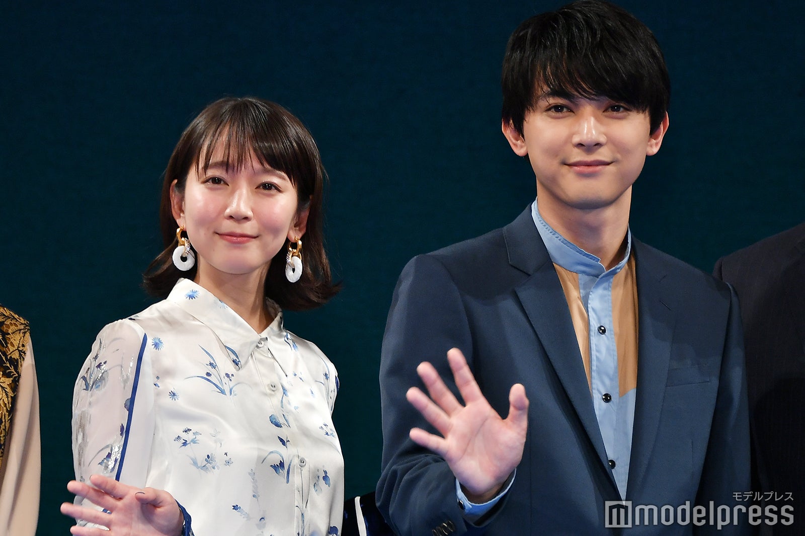 （左から）吉岡里帆、吉沢亮 （C）モデルプレス