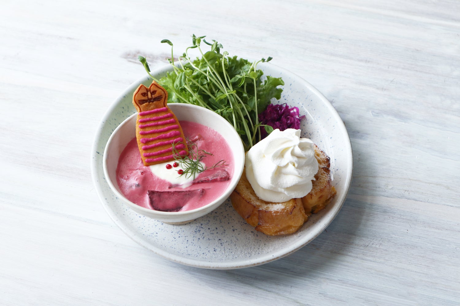 ミンミプレート（C）LISA LARSON