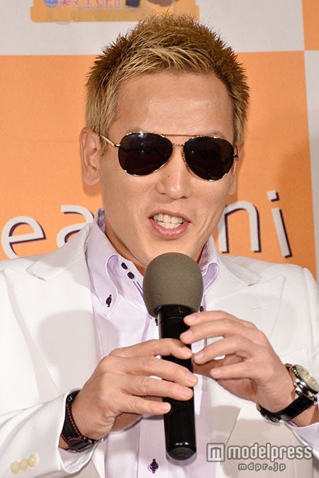 画像2 2 本田圭佑のモノマネ芸人 じゅんいちダビッドソン 結婚を報告 モデルプレス