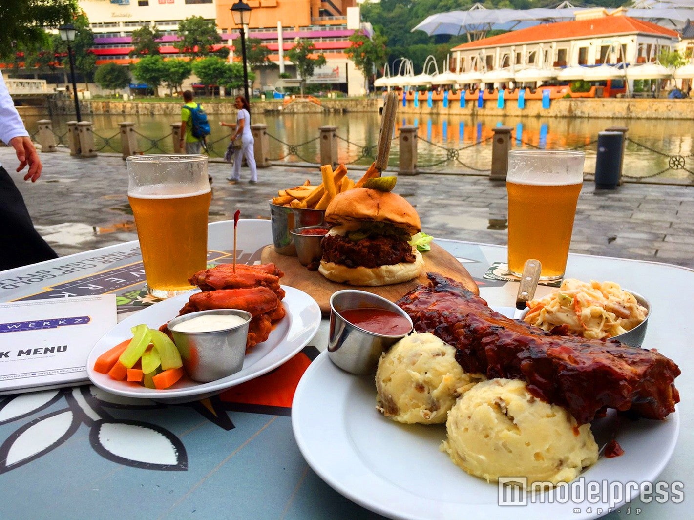 ブリューワークス（C）モデルプレス