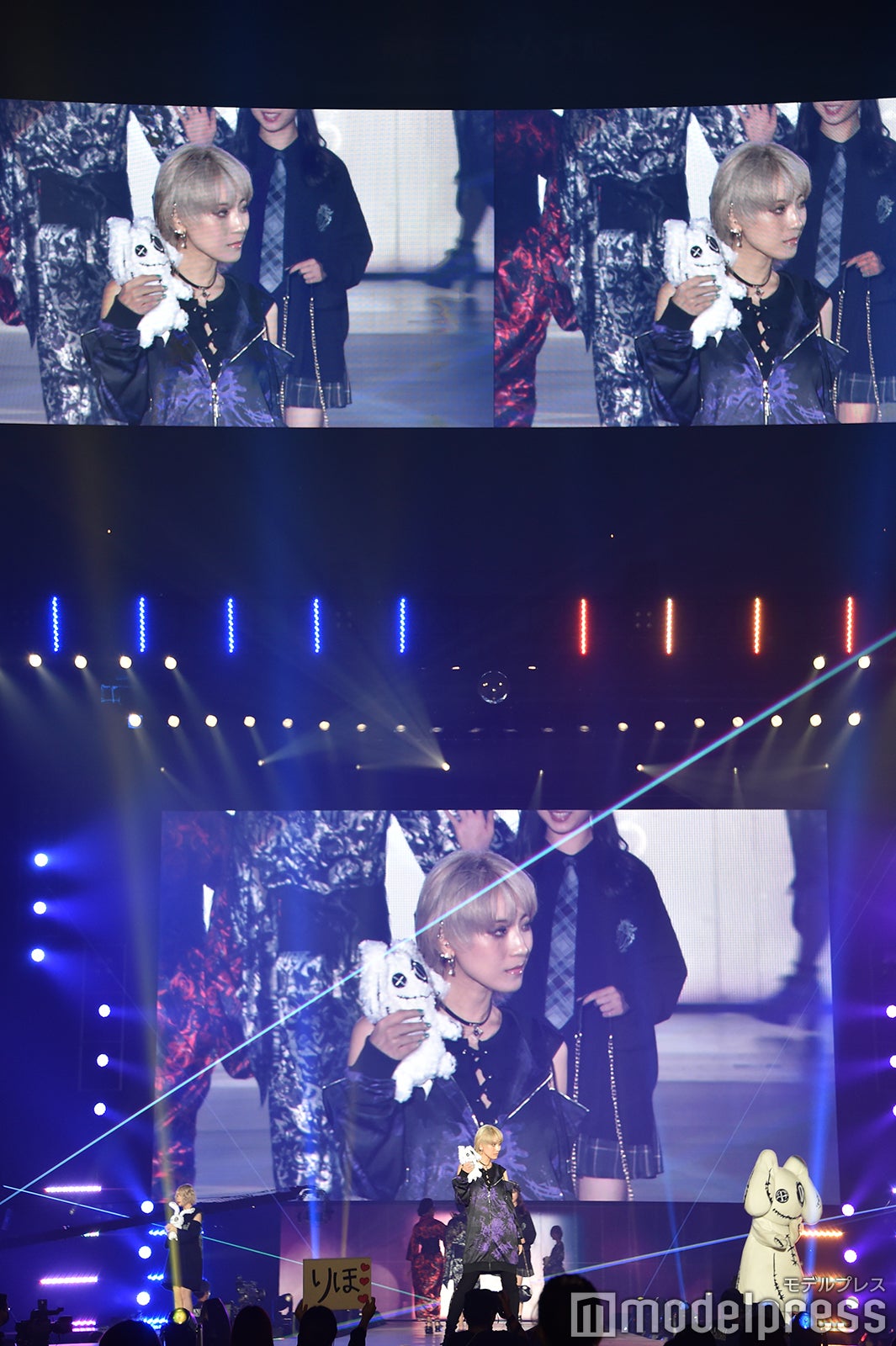 ステージの様子（C）モデルプレス