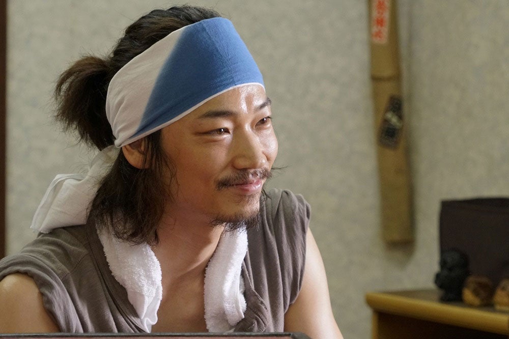 綾野剛（C）2017 映画「ラストレシピ～麒麟の舌の記憶～」製作委員会