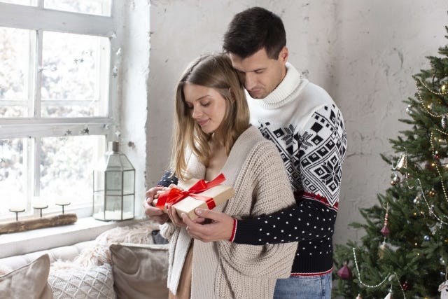迷ったらこれ 彼女が喜ぶクリスマスプレゼント 21 モデルプレス