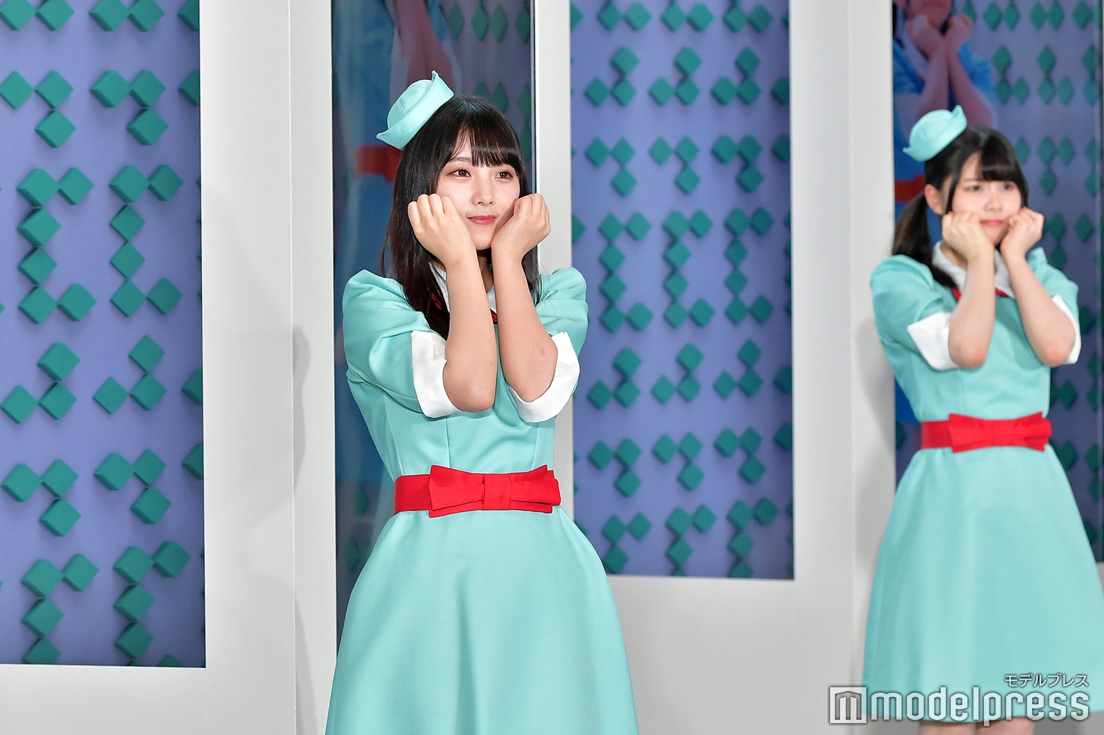 与田祐希、伊藤理々杏（C）モデルプレス