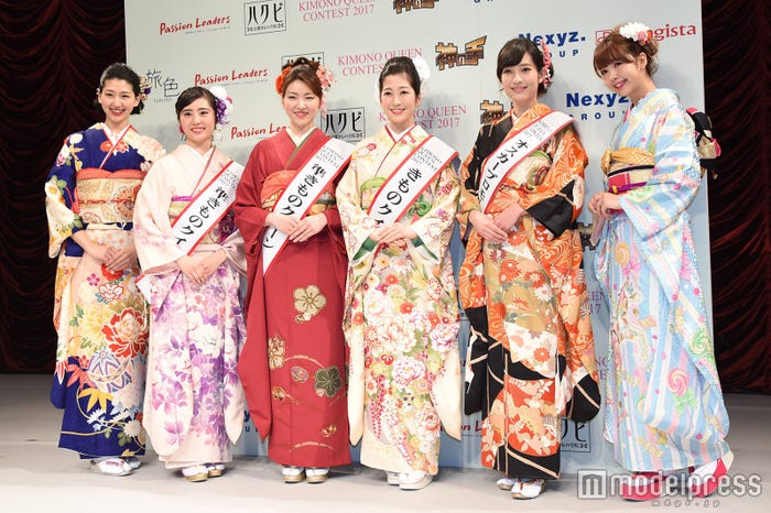 (左から)是永瞳、西岡舞子さん、茂木彩乃さん、姫野美南さん、谷井愛理沙さん、藤田ニコル(C)モデルプレス