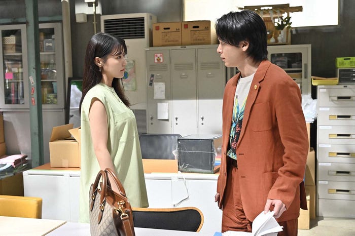 有村架純、中村倫也「石子と羽男―そんなコトで訴えます?―」第1話より(C)TBS