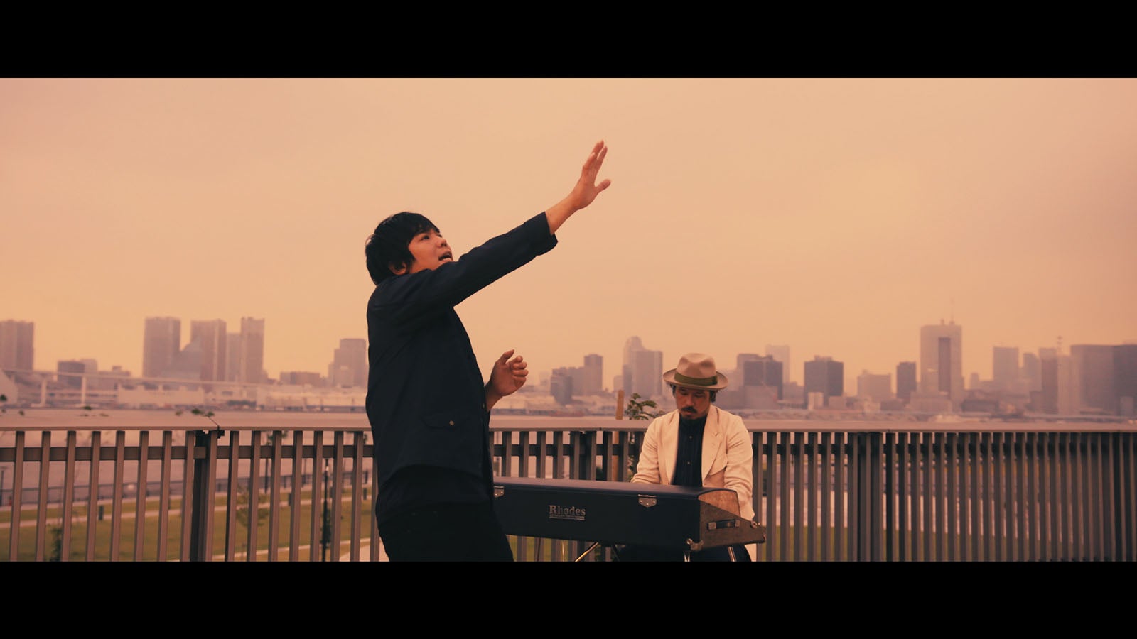 スキマスイッチ「Revival」MVより （提供写真）