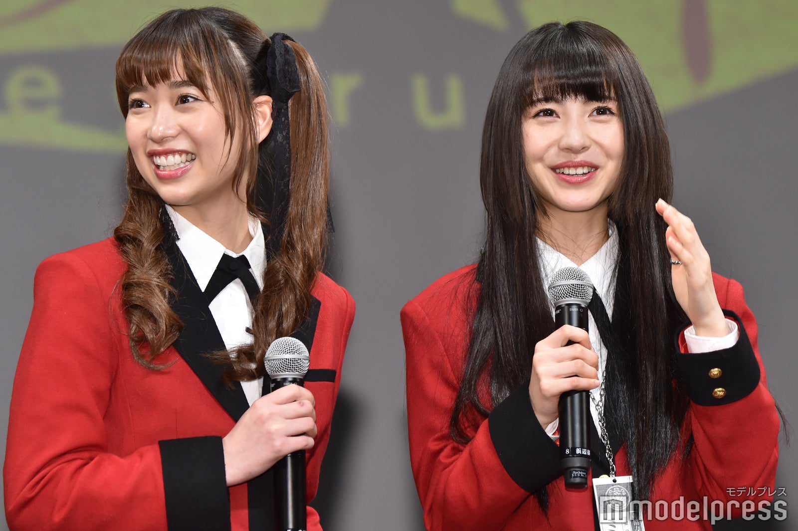 森川葵、浜辺美波 （C）モデルプレス