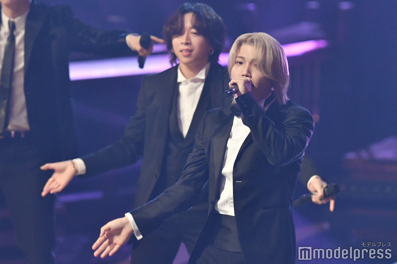 （C）モデルプレス