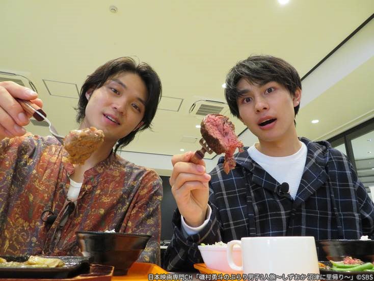 磯村勇斗、大川航（C）SBS