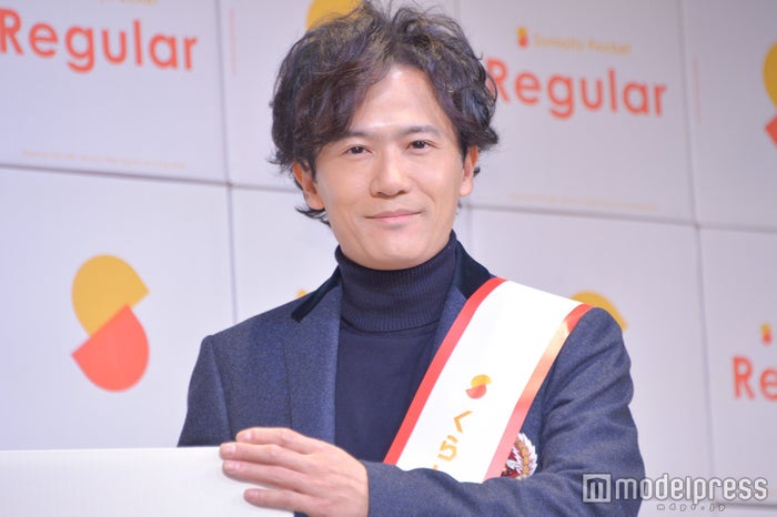 稲垣吾郎 おじさん に囲まれ戸惑う アイドル全開で報道陣沸かす モデルプレス 稲垣吾郎 おじさん に囲まれ戸惑う アイドル全開で報道陣沸かす モデルプレス