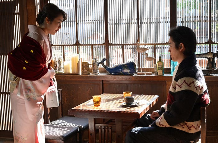 磯山さやか、桐谷健太/「4分間のマリーゴールド」第9話より(C)TBS