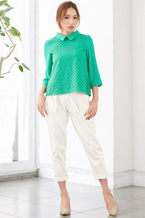 綿混テーパードタックチノパン「Pierrot」3,218円（税込）／画像提供：Pierrot