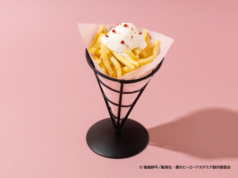 【麗日お茶子】サワークリームポテト　税込790円（C）堀越耕平／集英社・僕のヒーローアカデミア製作委員会
