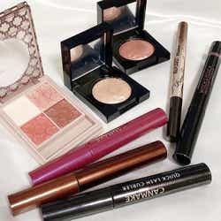 モデルプレス - マスクでも1日中可愛いをキープ♡マニアがガチで溺愛「プチプラアイメイクコスメ」Best5