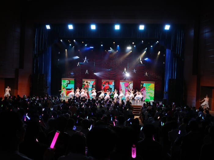 「AKB48全国ツアー2019~楽しいばかりがAKB!~」大阪・NHK大阪ホール(C)AKS