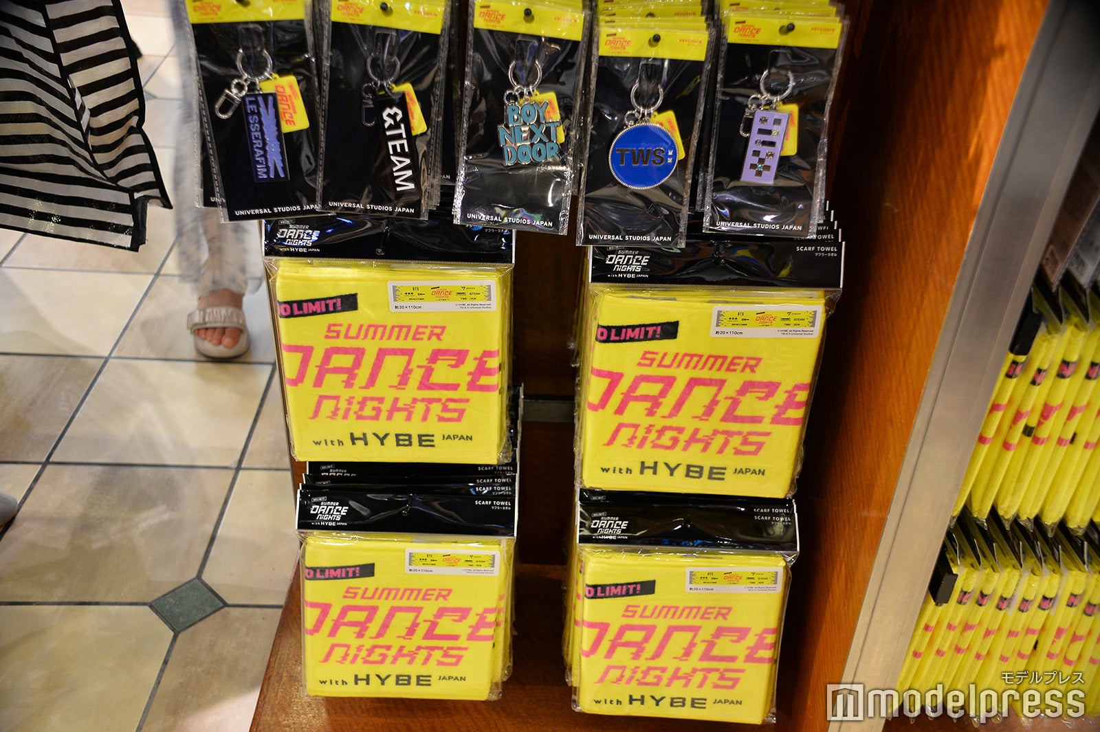 「NO LIMIT！ サマーダンスナイト with HYBE JAPAN」グッズ（C）モデルプレス