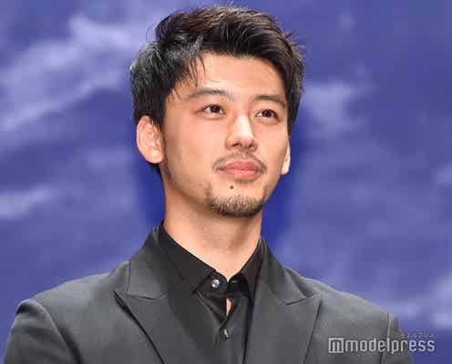 竹内涼真、両親・妹弟との家族ショット公開「みんなそっくり」「カッコよすぎ」驚きの反響