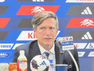 なでしこ・ニールセン監督「正しい道を進んでいる」 アジア杯V報告 10大会連続10度目のW杯へ