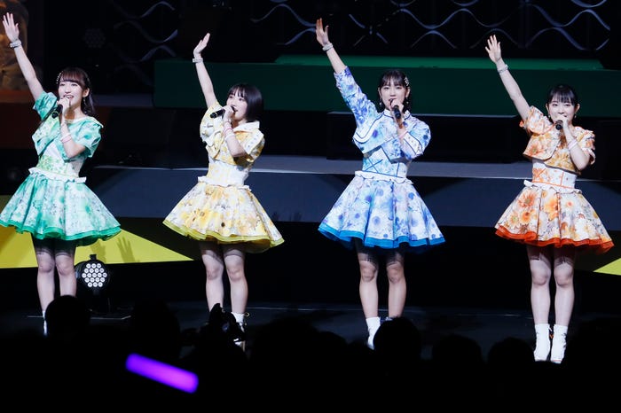 カントリー・ガールズ(山木梨沙、船木結、小関舞、森戸知沙希)(提供写真)