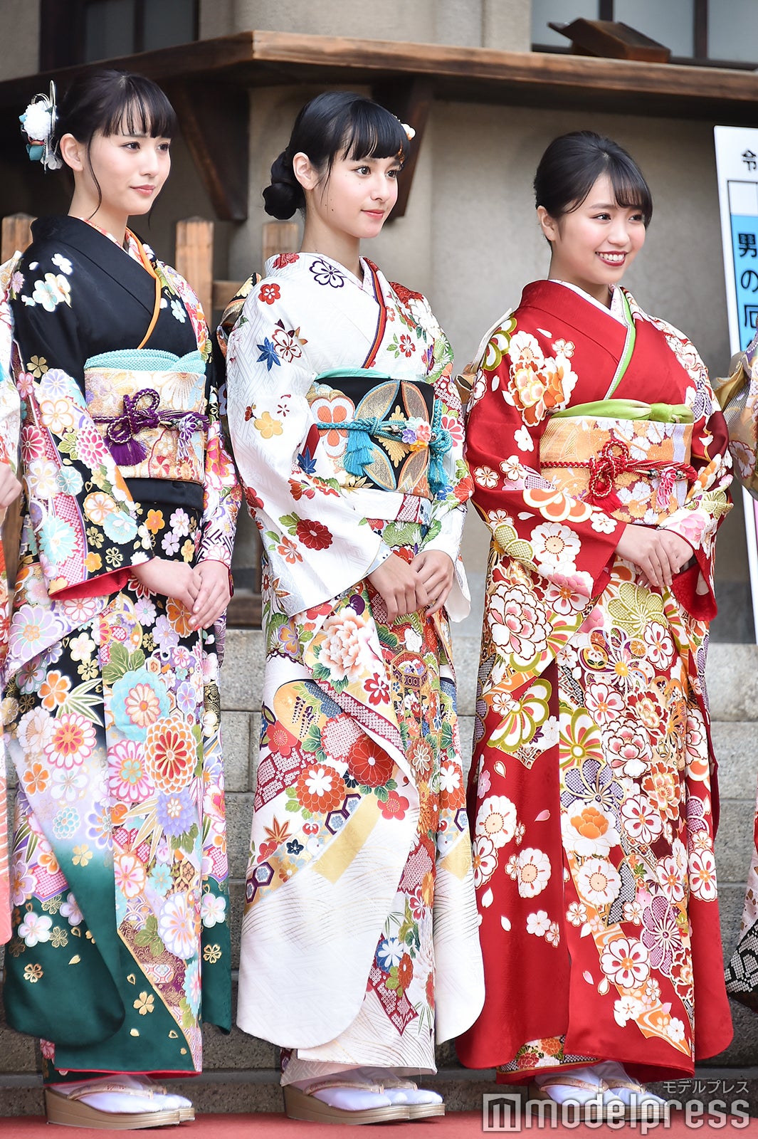 浅川梨奈、大幡しえり、大原優乃 （C）モデルプレス