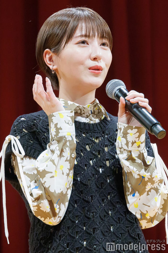 浜辺美波(C)モデルプレス