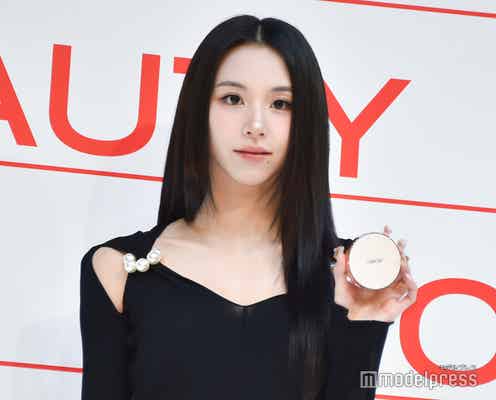 TWICEチェヨン、タイトドレス姿で美脚際立つ イラストも披露【ALLURE K-BEAUTY FAIR in TOKYO】
