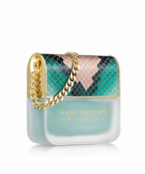 MARCJACOBSの「DECADENCE」内容量は50ｍｌ