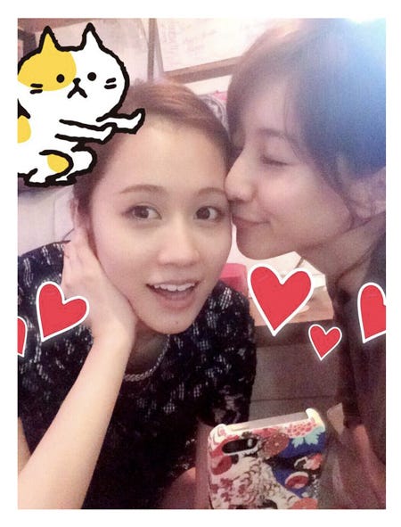前田敦子 田中みな実 実はとっても仲良し 意外な2ショットに反響 モデルプレス 前田敦子 田中みな実 実はとっても仲良し 意外な2ショットに反響 モデルプレス
