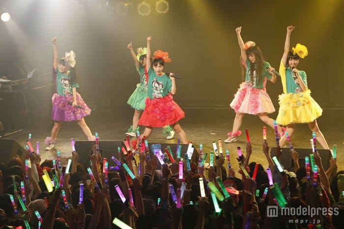 ももクロ 身長制限ライブ開催 厳しい身長チェックを実施 モデルプレス ももクロ 身長制限ライブ開催 厳しい身長チェックを実施 モデルプレス