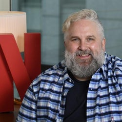 Netflixオリジナルシリーズ『13の理由』"辛さを伝えたかった"クリエイターが語る本作への想いとは