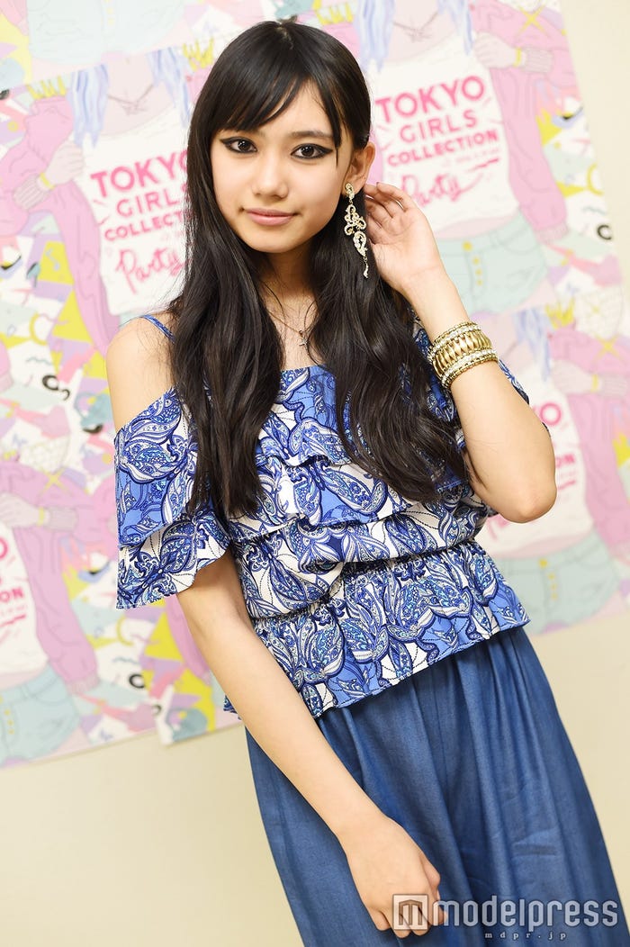 黒崎レイナ(C)モデルプレス