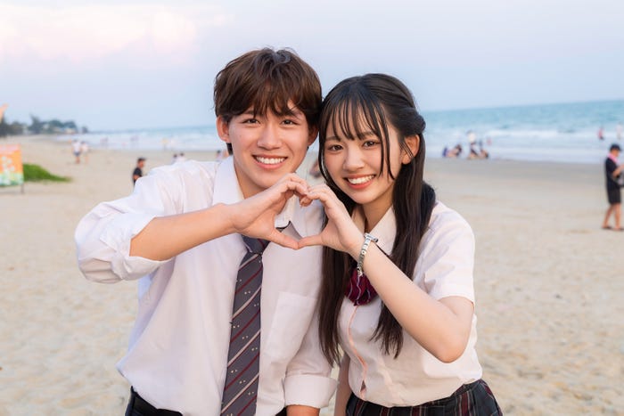 りお、ゆうか「今日、好きになりました。ラヨーン編」(C)AbemaTV, Inc.