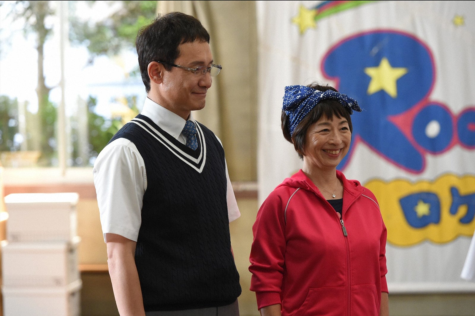 木下ほうか、浅川佐和子／「チア☆ダン」第6話より（C）TBS