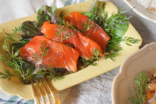 サーモンサラダ
