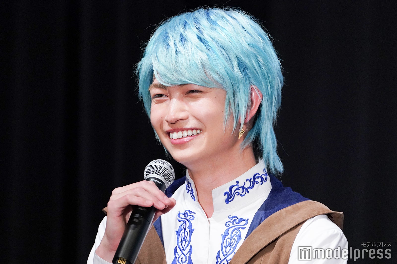 綱啓永 （C）モデルプレス