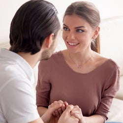 男性の本音!女性から告白されるのは、あり?なし?