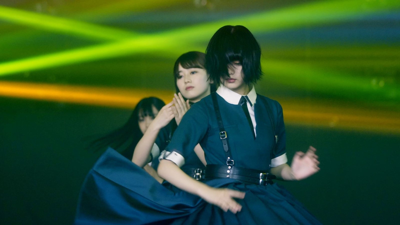 欅坂46／「ダンス」篇より（提供写真）