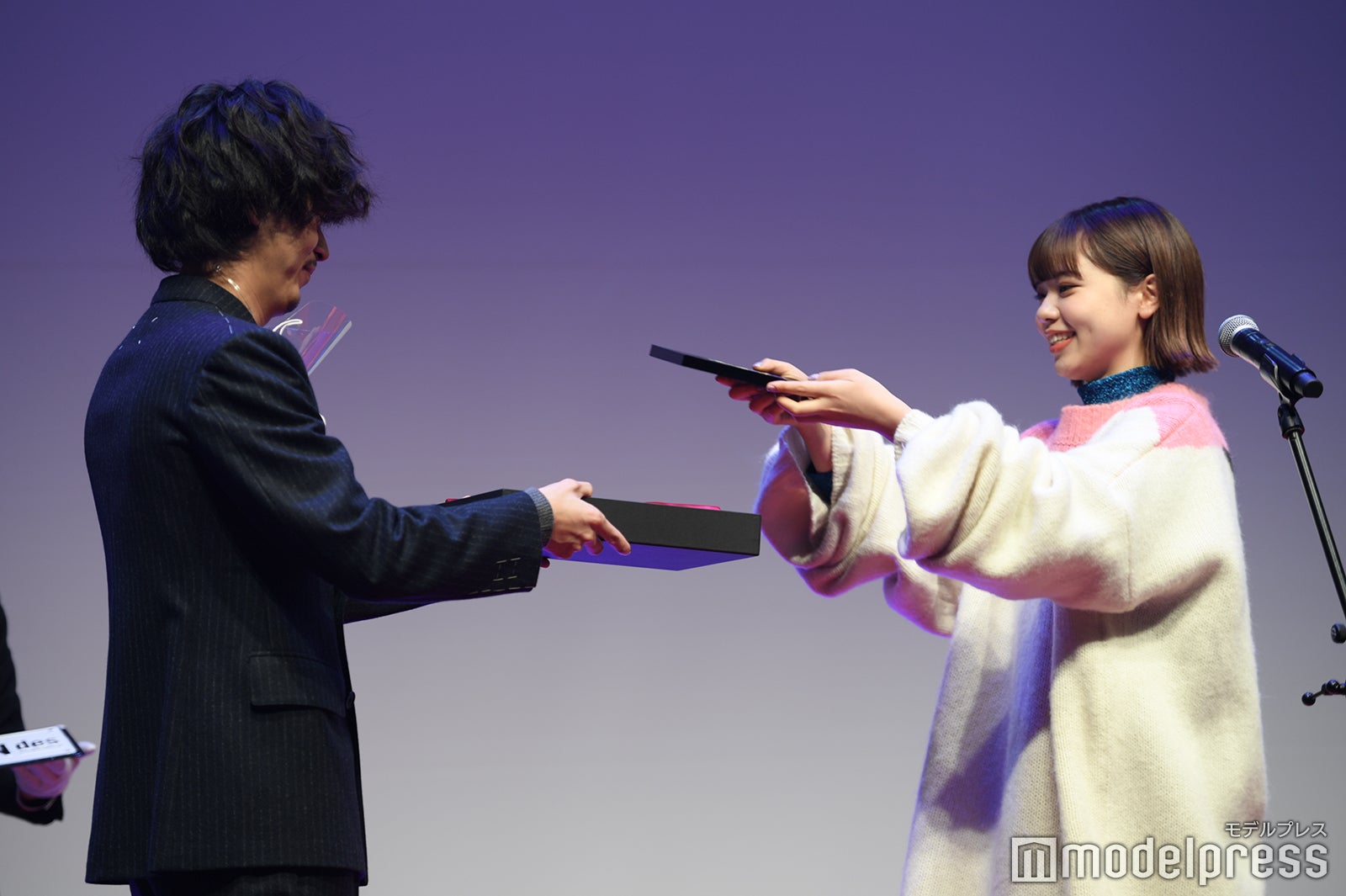 成田凌、asmi（C）モデルプレス