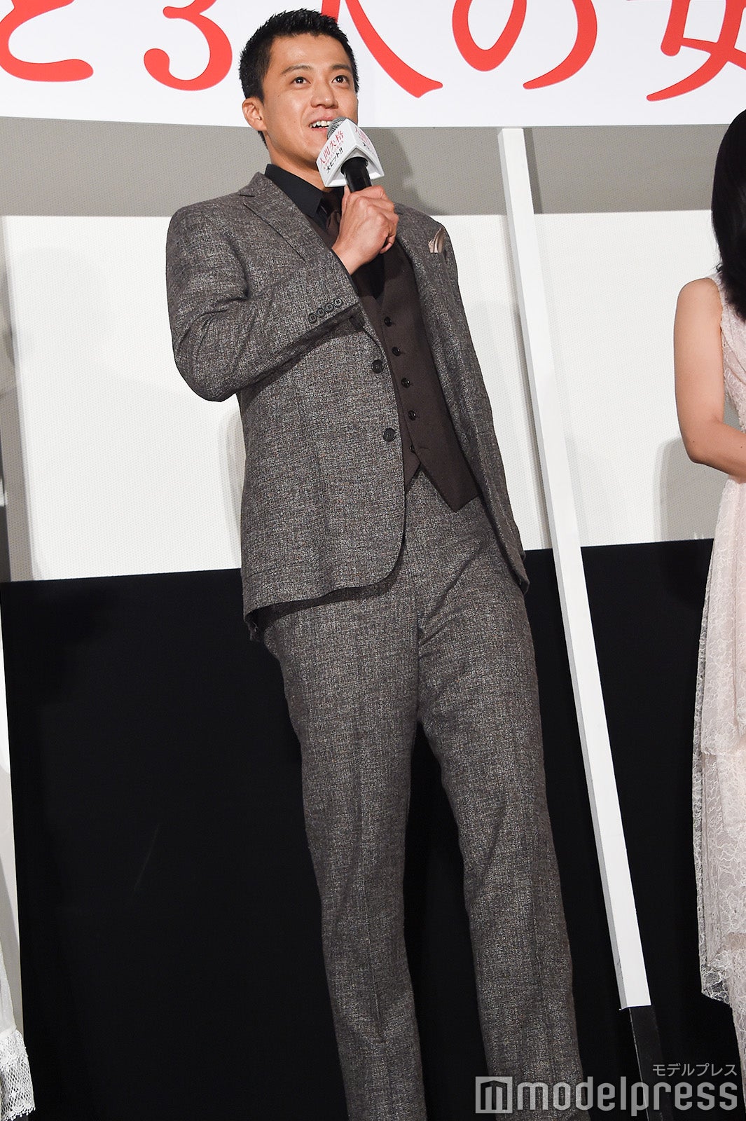 小栗旬 （C）モデルプレス