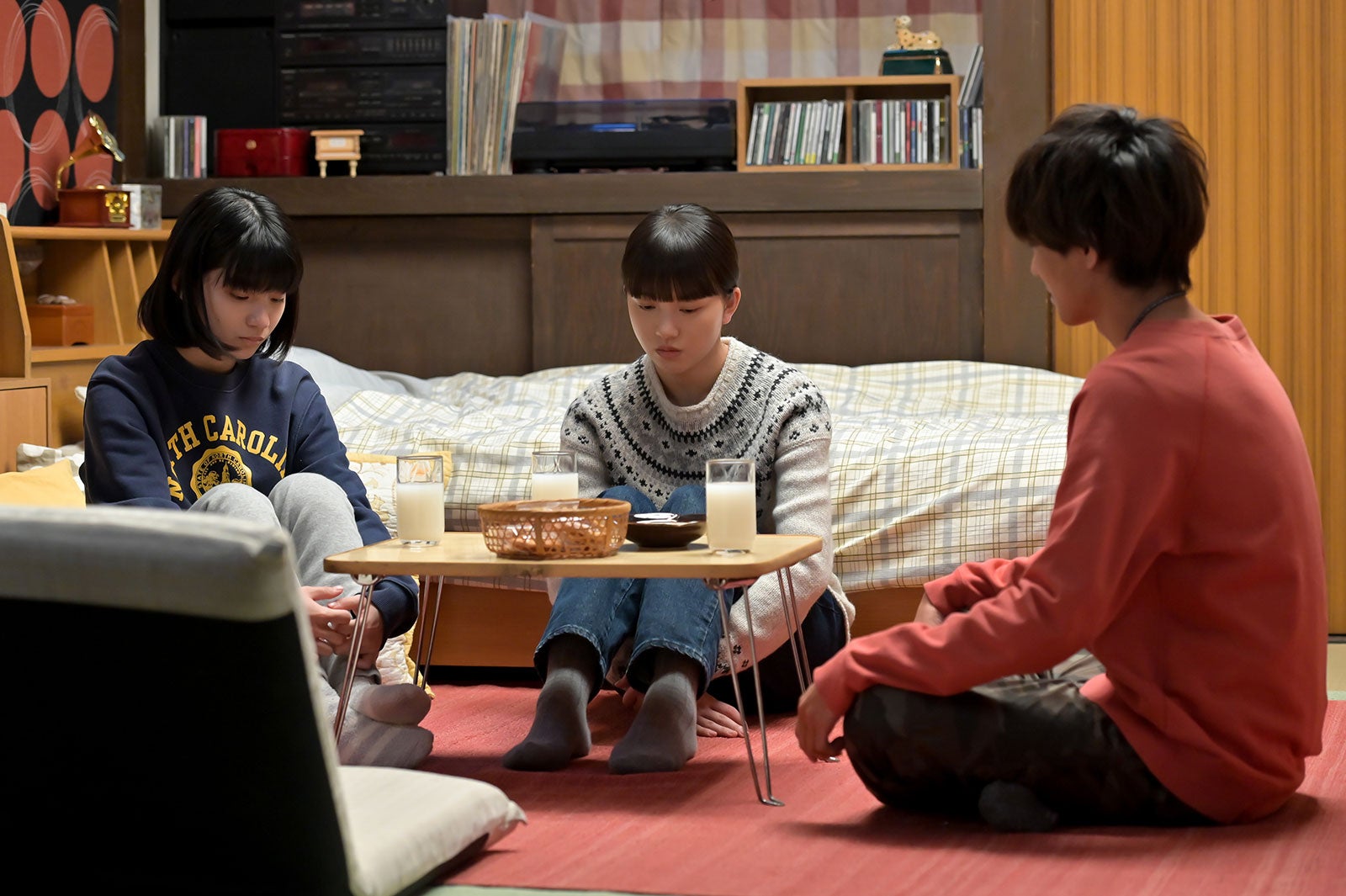 蒔田彩珠、清原果耶、永瀬廉（C）NHK