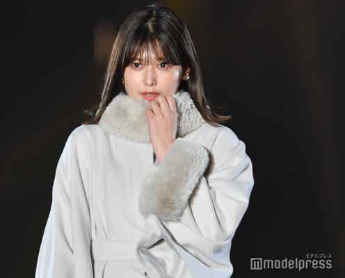 渡邉理佐、ファーコートで冬先取り 櫻坂46小林由依との並びにファン感涙「エモすぎる」「胸熱」<TGC 北九州 2022>