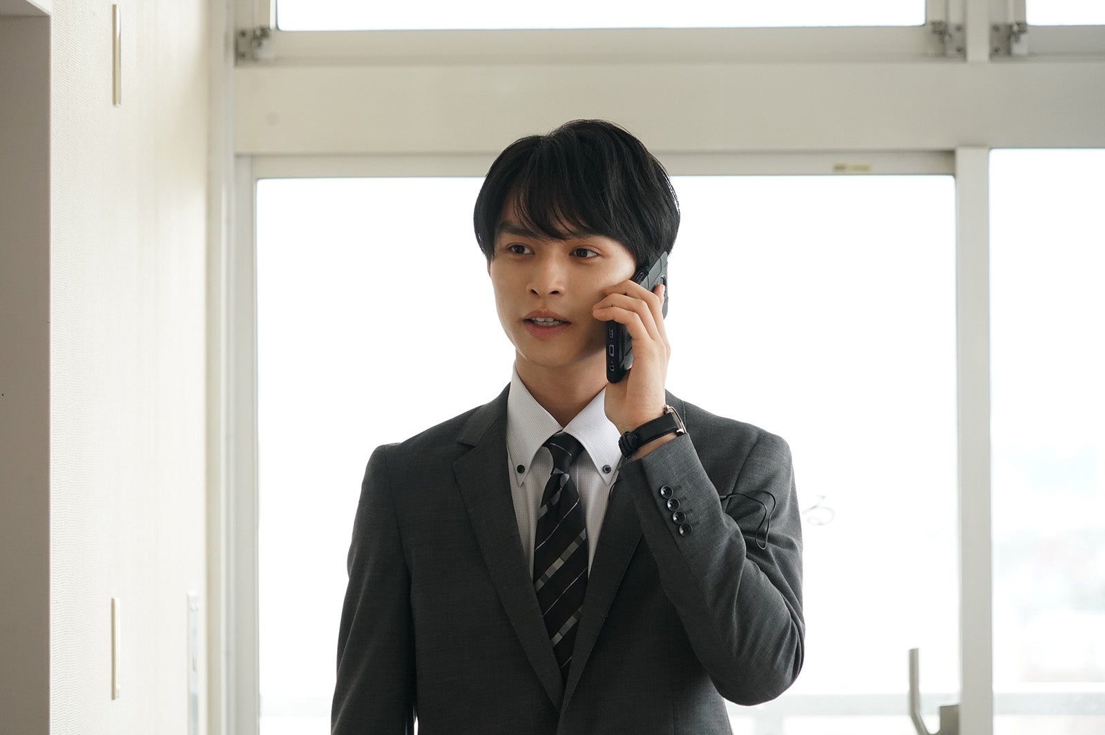 兵頭功海「CODE」で得た気づき「愛される人間に」坂口健太郎の 兵頭功海「CODE」で得た気づき「愛される人間に」坂口健太郎の
