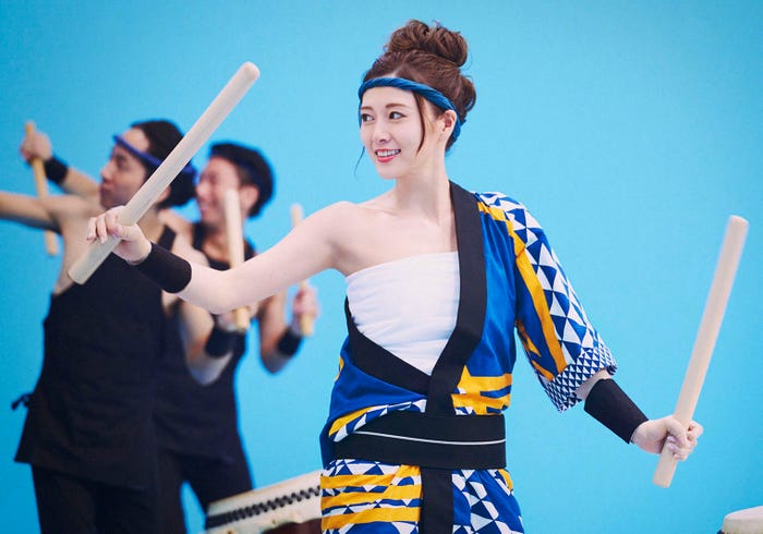 CMのオフショット(提供写真)